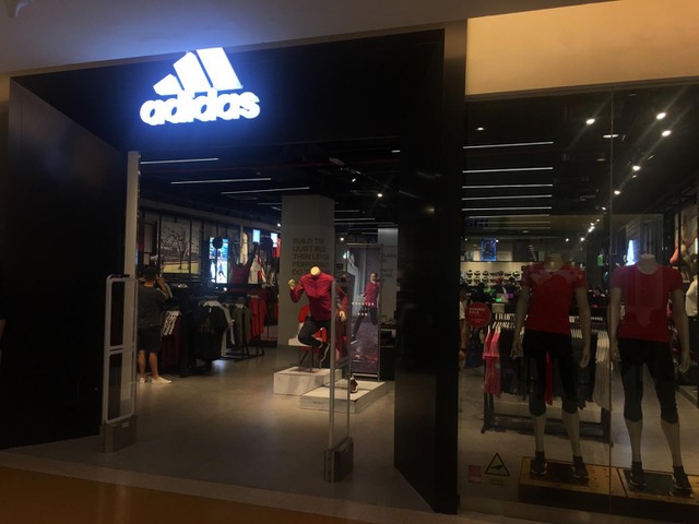 adidas sunway pyramid