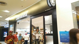 Converse store sunway pyramid