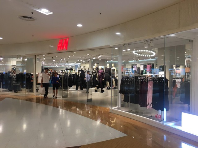 H&m in sunway pyramid best sale