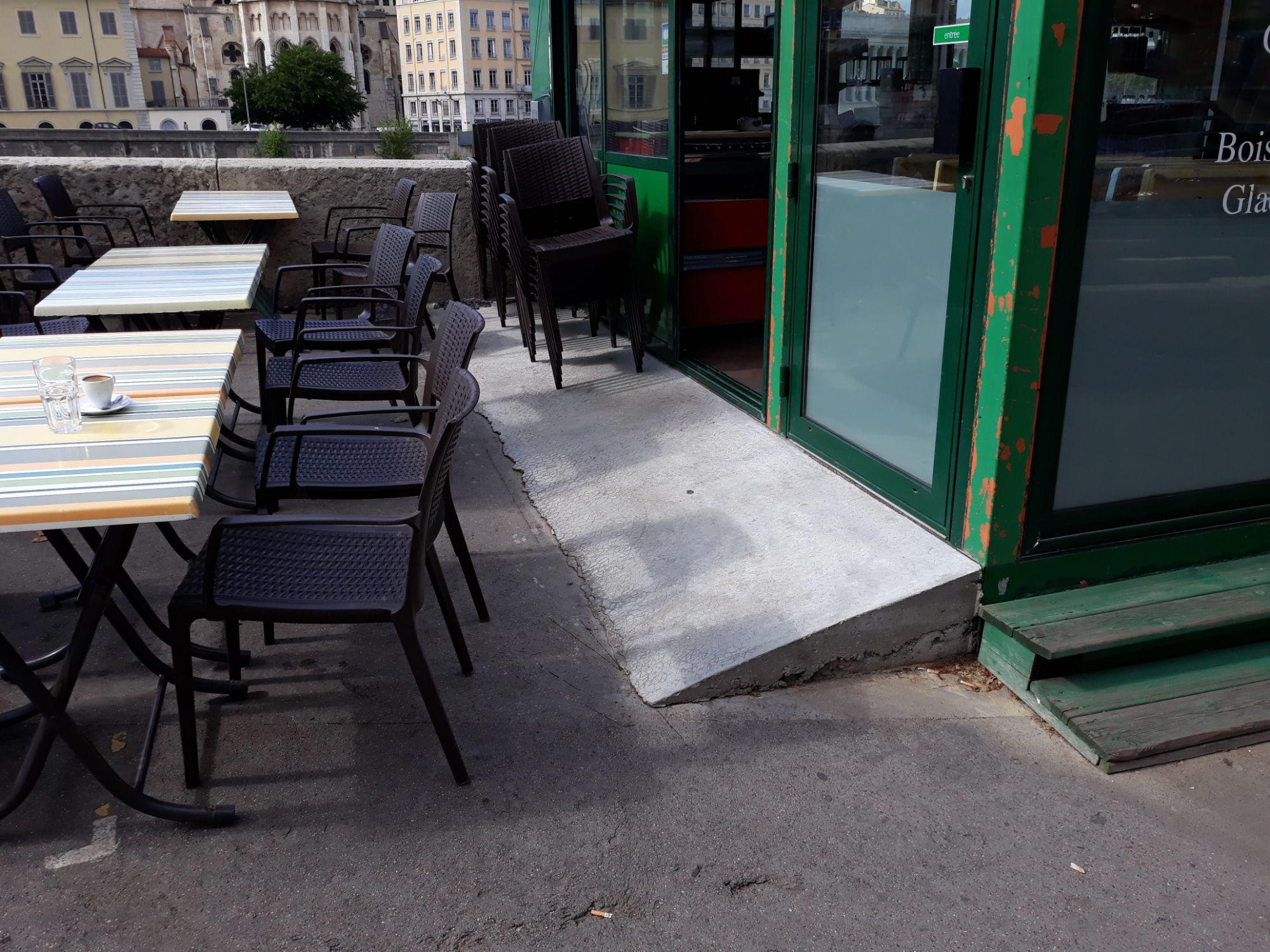 11 Quai Des Célestins 69002 Lyon La Buvette Bonaparte