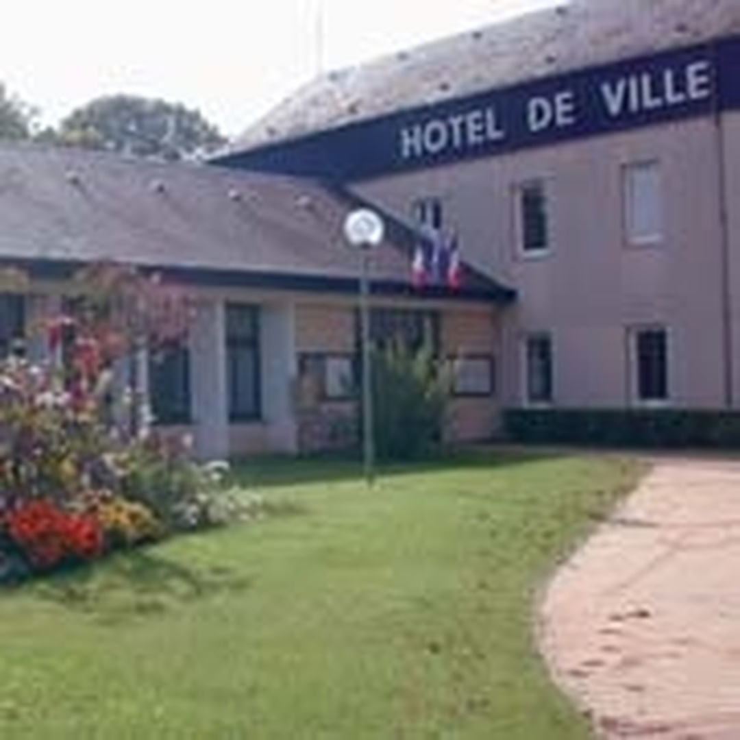 Government Office - Mairie , Fourchambault Government Office - Mairie , Fourchambault