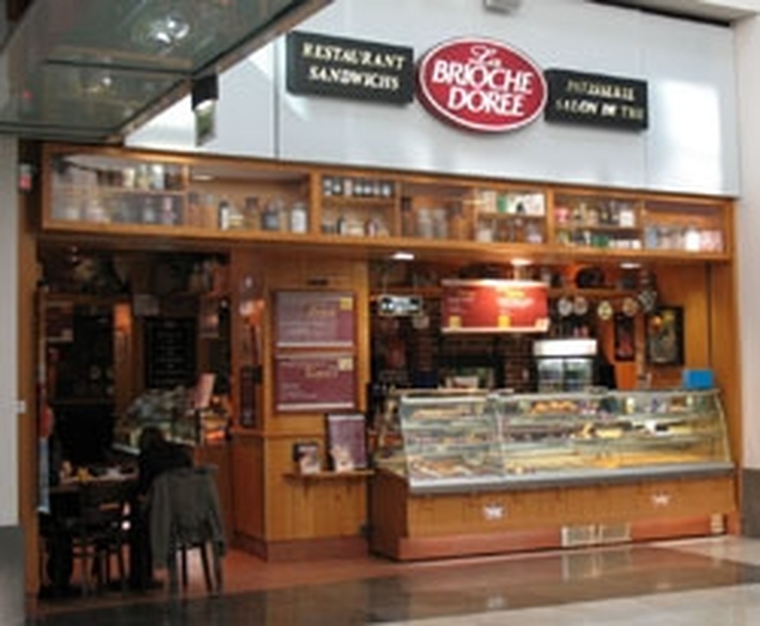 Fast Food Restaurant - La Brioche Dorée , Annecy Fast Food Restaurant - La Brioche Dorée , Annecy
